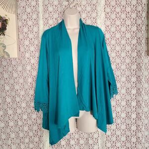 NWOT California Happenings green open front lace sleeve cuff cardigan sz medium